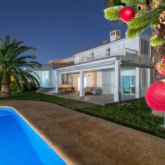 Luxury Villa Premium Salinas