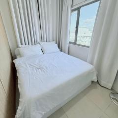 Lth Place Grass residences