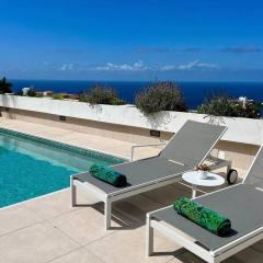 Villa de lujo con piscina y vistas impresionantes