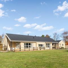 Holiday Home Tjorven - 400m from the sea by Interhome