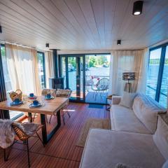 Hausboot Elements Woma D13