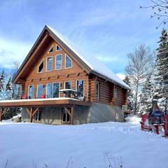 Chalet Bois Rond 10: River Views, Terrace & Spa