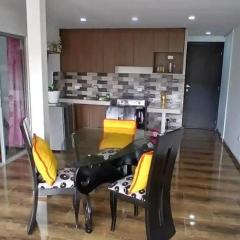 Cómodo Departamento Quito