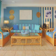 Paradise Perch - Royal Retreats at Maho Beach