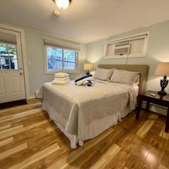 Magnolia Portside Whole 4BR Home on Thames St