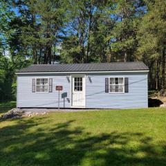 Private Pet-Friendly Cabins with Fire Pit for Nature Escapes in Clear Spring, Maryland, for Memorable Family Glamping Trips