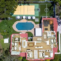 20 Guests - Pool Gym Sauna Pickleball