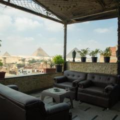 Kemitt pyramids view inn