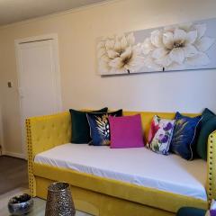 2 Bedroom, 5 Beds, Parking 3 Tvs