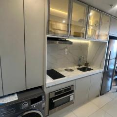 Luxury Flat with Balcony - Vivence Hotel