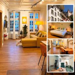 Leone Stays - Golden Castle Loft