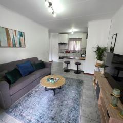 1 bed Apartment in the heart of Sandton