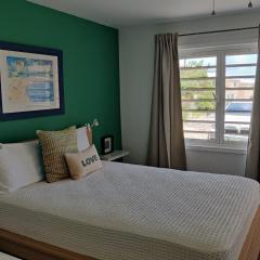 Modern Studio in Pelican with pool-walk to Beach, Dining, Entertainment