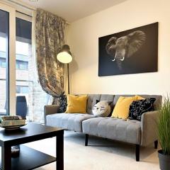 City Views , Terrace , King Bed , Smart TV , Free Wifi