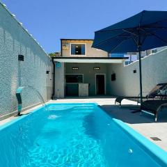Casa com piscina a 5 mint do Centro