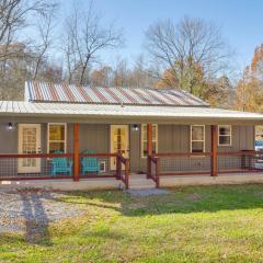 Pets Welcome! Quiet Couples Retreat in Lyles