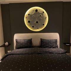 Luniq 1 BR Self Check-in Gulberg MM Alam