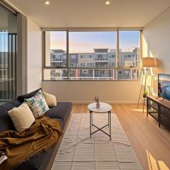 Comfort 2 Beds with Study Retreat Near Syd CBD