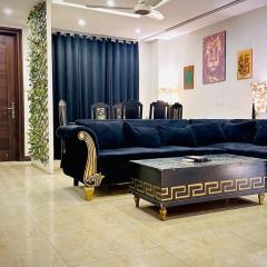 Aura Living in Lahore