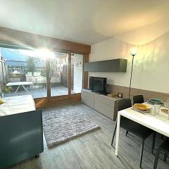 Appartement cosy avec terrasse au cœur de Chamonix, parking inclus - FR-1-343-272