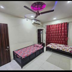Ac Bed with breakfast At ovale naka ghodbunder road thane west