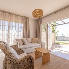 Ohana Retreat - Unbeatable Location - Sea Views