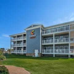 Comfort Suites Chincoteague Island Bayfront Resort