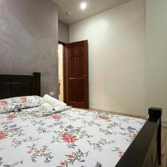 Ranch-o-tel Guesthouse