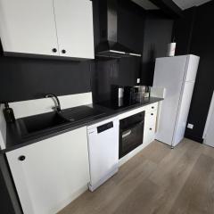 La Suite Miroir - Love Room baignoire balnéo