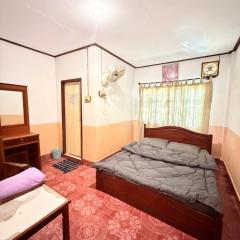 Singxai guesthouse ເຮືອນພັກສິງໄຊ