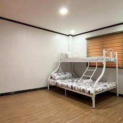 Ranch-o-tel Guesthouse