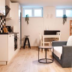 Yellow Pup in Maksimir