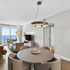 Splendid Resort - Oceanview 1BDR & 1BA Apt Right on the Beach, Heated pool, GYM