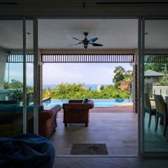 Luxury Seaview Villa, Infinity Pool, Sunset