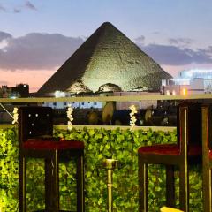 Great Pyramids view Lodge