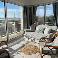 Appartement T2 vue mer les pieds dans l'eau avec parking privé