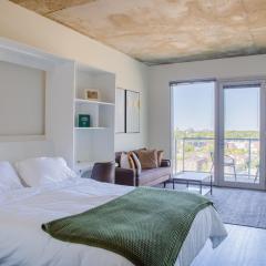 Luxury Studio Apt Near Brady St with Balcony and City View