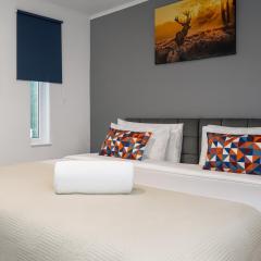 The Randolph 2-Bed MK9 Flat Short- Long-Stay Contractor & Family Friendly Free Parking, Now with lounge