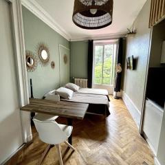 Charming studio Aix Center