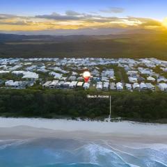 She Oak Beachfront Bliss
