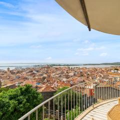 2 Bedroom Stunning Apartment In Carloforte