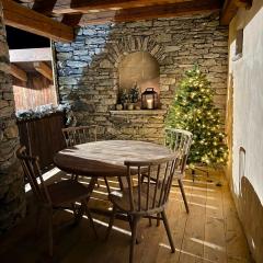 Le Panoramique, La Salle Derby Village