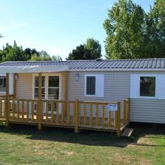 Mobil-home 60m² avec Terrasse pour 8 Pers. - API-1-52-326