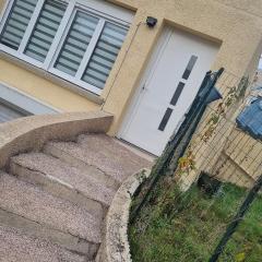 Maisonnette avec jardin Reims centre