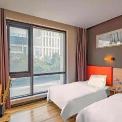 7Days Premium Nanjing Olympic Sports International Exhibition Center