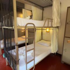 Rustic Hostel & Restaurant