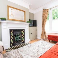 Bright 3BR 2BA Home Close to Lincoln Hospital