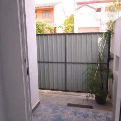 Travelers Delight Homestay - Comfort Stay Near Airport