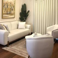 Bentley Luxury Suite - ON320 Colombo 02