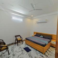 Amrit Prabha Kunj Best Cozy Rooms